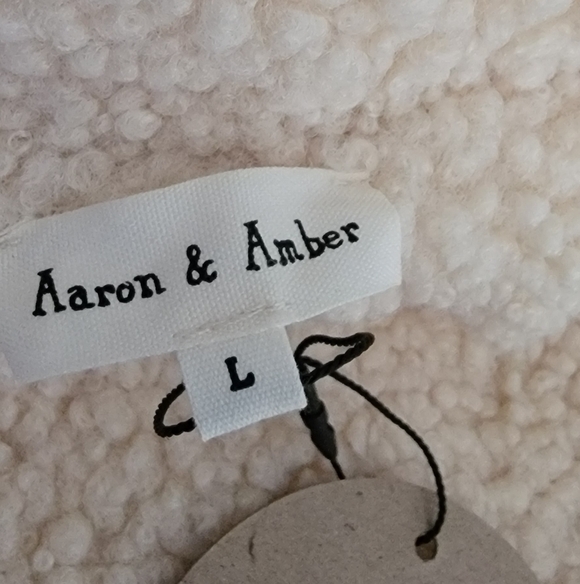 NWT Aaron & Amber Puff Vest Size Large - Picture 10 of 11